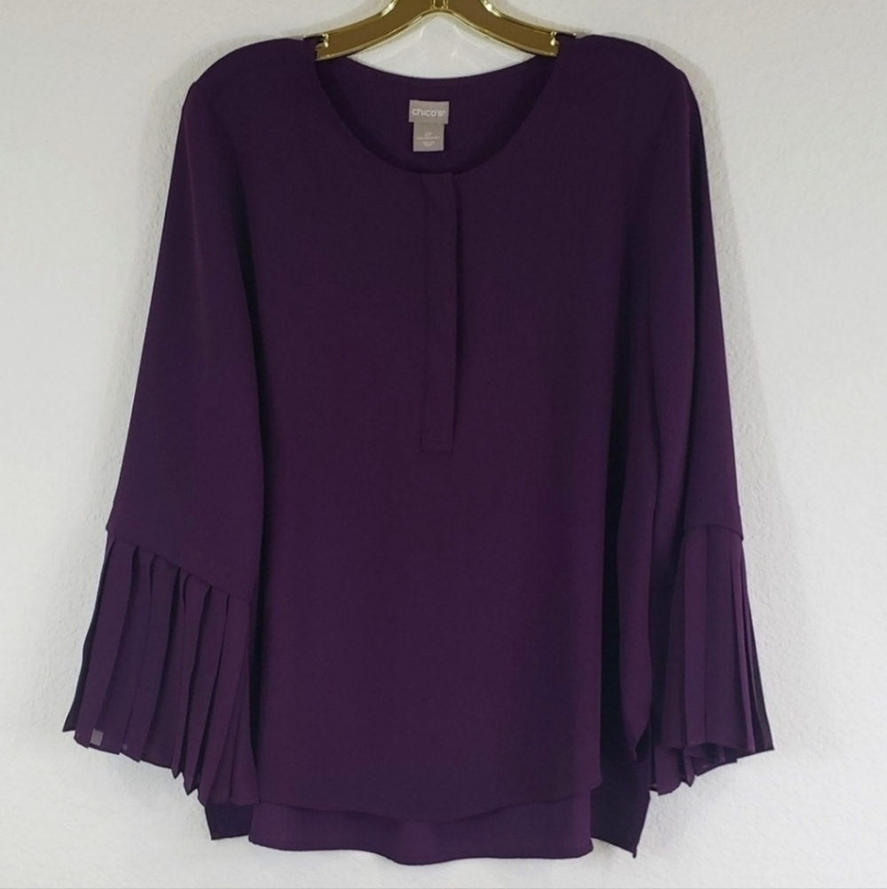 Chico's Plum Purple Henley Blouse Women's 8/10 Flutter Long Sleeves Flowy EUC
